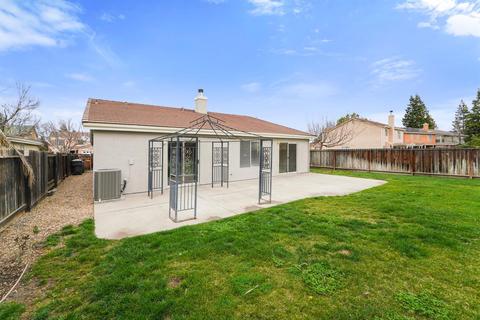 214 La Monte Ln, Tracy, CA 95377 photo 4