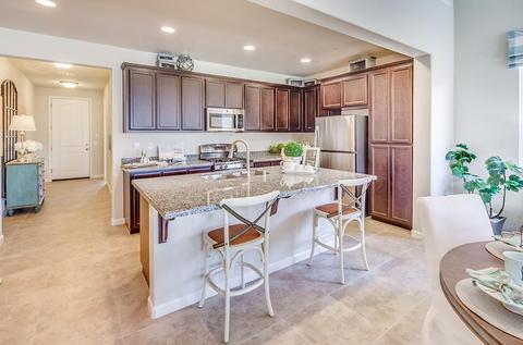 4009 Spring Oak Dr, Modesto, CA 95357 photo 2