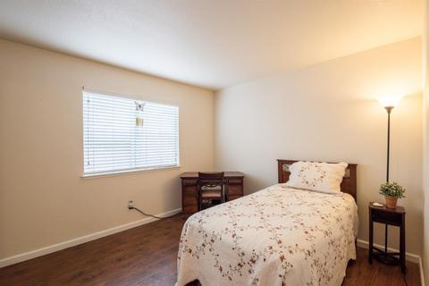 813 Shasta Ave, Modesto, CA 95358 photo 17