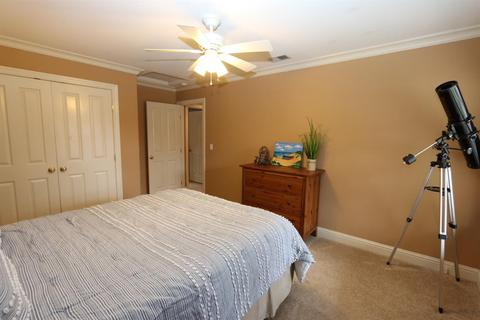 9232 Mott Ct, Orangevale, CA 95662 photo 17