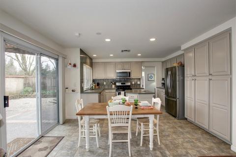 3018 Hortaleza Pl, Davis, CA 95618 photo 14