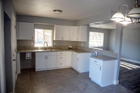 2053 Milford Ln, Modesto, CA 95355 photo 6