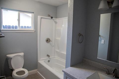 2053 Milford Ln, Modesto, CA 95355 photo 17