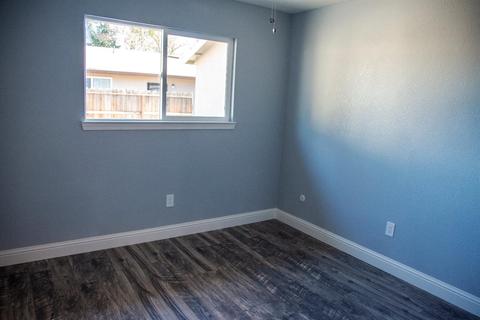2053 Milford Ln, Modesto, CA 95355 photo 11