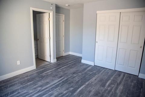 2053 Milford Ln, Modesto, CA 95355 photo 15