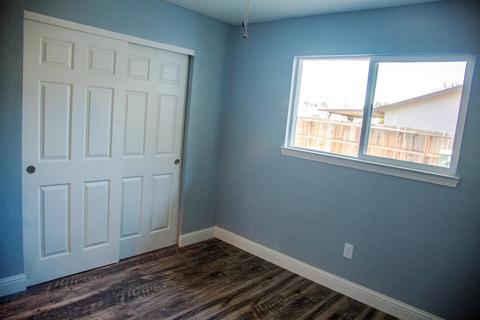 2053 Milford Ln, Modesto, CA 95355 photo 12