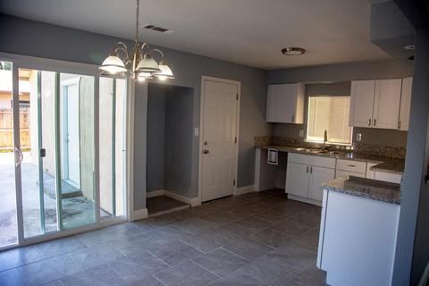 2053 Milford Ln, Modesto, CA 95355 photo 7
