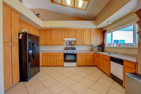 1882 Winter Haven Dr, Turlock, CA 95382 photo 11