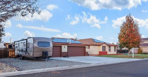 7945 W Depot Master Dr, Tracy, CA 95304 photo 3