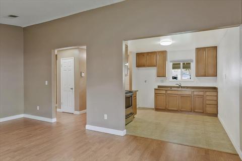 1704 Applegate Dr, Modesto, CA 95350 photo 17