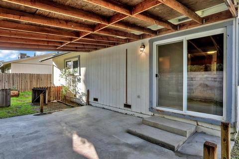 1704 Applegate Dr, Modesto, CA 95350 photo 31