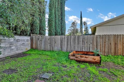 1704 Applegate Dr, Modesto, CA 95350 photo 34