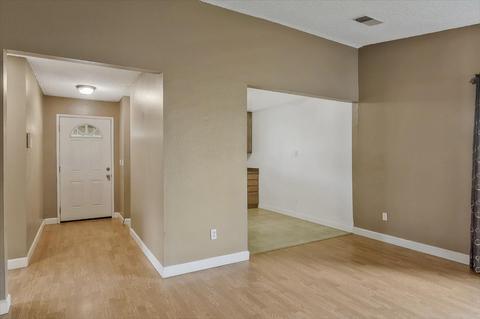 1704 Applegate Dr, Modesto, CA 95350 photo 16