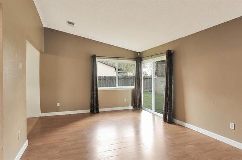 1704 Applegate Dr, Modesto, CA 95350 photo 14