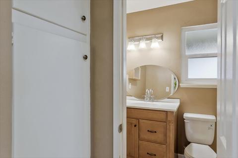1704 Applegate Dr, Modesto, CA 95350 photo 26