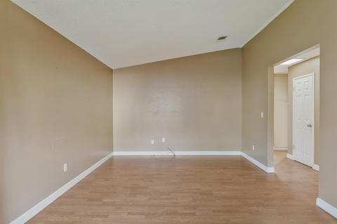 1704 Applegate Dr, Modesto, CA 95350 photo 22