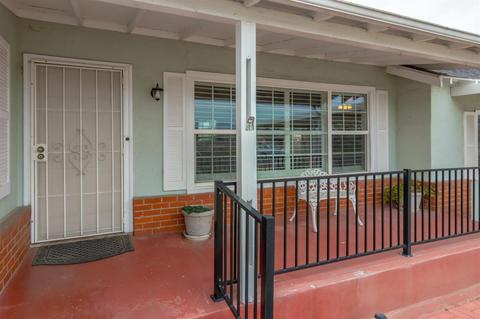 2125 5th St, Hughson, CA 95326 photo 4