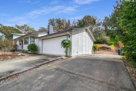 52 Frontier Dr, Jackson, CA 95642 photo 2