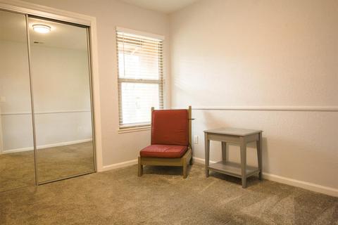 4016 Elmo Loop #D, Modesto, CA 95356 photo 16