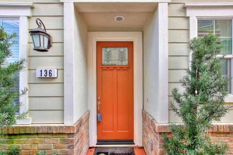 136 Colner Cir, Folsom, CA 95630 photo 2