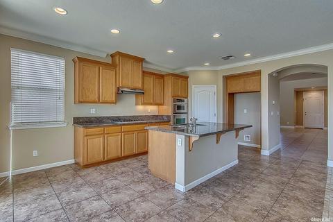 2728 Prosperity Way, Modesto, CA 95355 photo 4