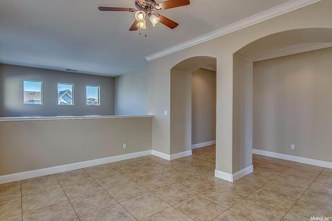 2728 Prosperity Way, Modesto, CA 95355 photo 9