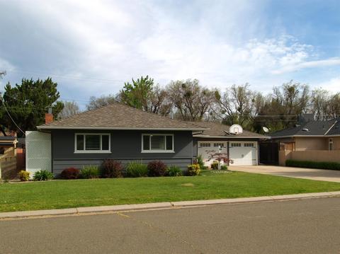 1231 Trinity Ave, Modesto, CA 95350 photo 2
