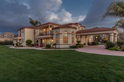 28146 Treehouse Ln, Tracy, CA 95304 photo 1