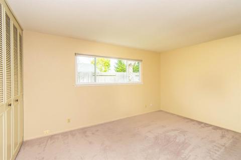 8775 Rubystone Ct, Elk Grove, CA 95624 photo 10
