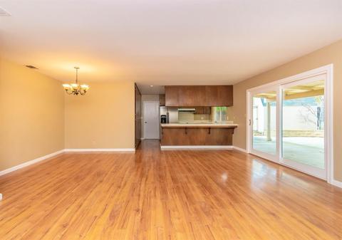 8775 Rubystone Ct, Elk Grove, CA 95624 photo 5