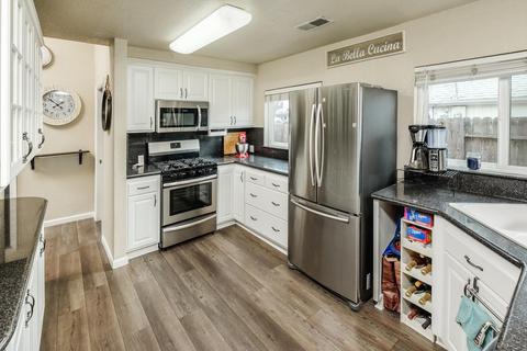2729 Gunn Rd, Carmichael, CA 95608 photo 9