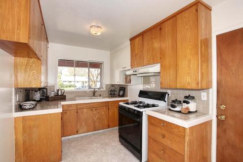 708 Mulberry Ln, Davis, CA 95616 photo 17