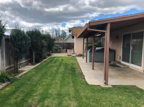 3424 Moonview Dr, Ceres, CA 95307 photo 2