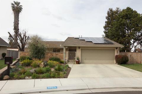 3713 Carlisle Ct, Modesto, CA 95356 photo 2