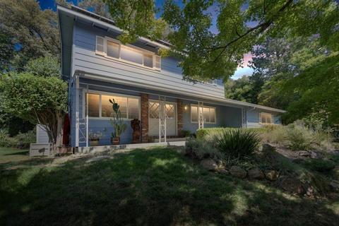 239 Russell Rd, Auburn, CA 95603 photo 1