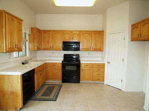 4215 Mckenna Dr, Turlock, CA 95382 photo 8