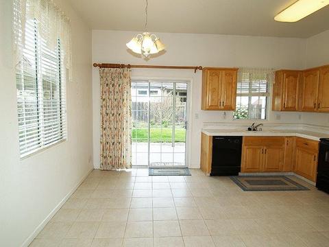 4215 Mckenna Dr, Turlock, CA 95382 photo 9