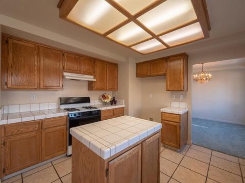 803 Kilarney Ct, Lathrop, CA 95330 photo 8