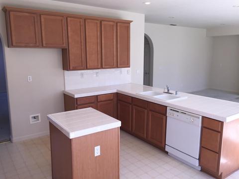 3904 Lakeside Dr, Modesto, CA 95355 photo 4