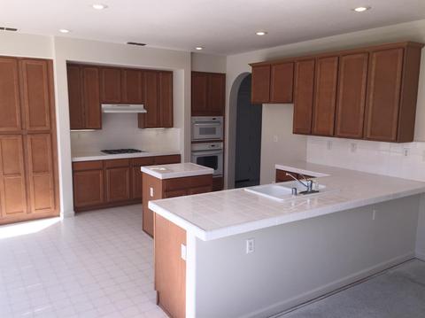 3904 Lakeside Dr, Modesto, CA 95355 photo 3