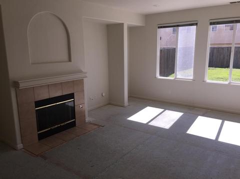 3904 Lakeside Dr, Modesto, CA 95355 photo 6