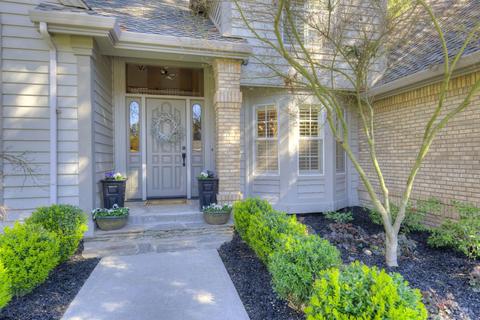 1413 Rockhaven Dr, Modesto, CA 95356 photo 2