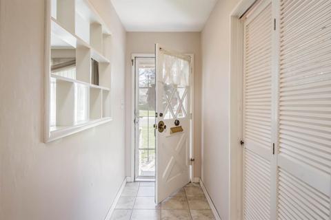 2011 Linden Grove Way, Carmichael, CA 95608 photo 4