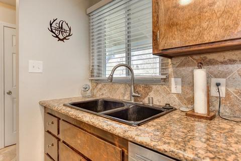 5336 Kirkland Way, Carmichael, CA 95608 photo 11