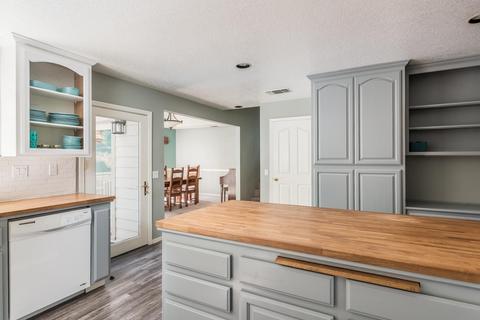 18049 Applegate Rd, Applegate, CA 95703 photo 5
