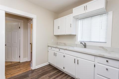 402 Johnson St, Modesto, CA 95354 photo 13