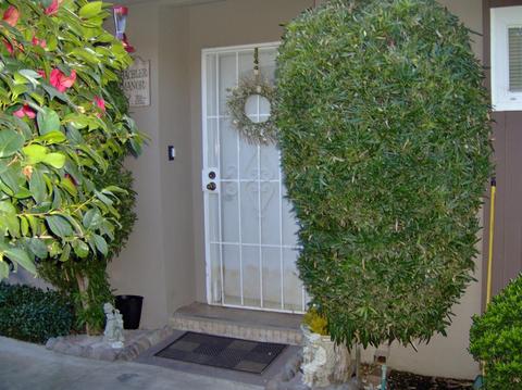805 Tully Rd #18, Modesto, CA 95350 photo 1