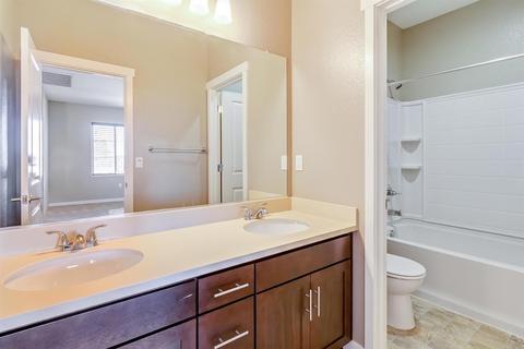 18409 Pilot Ct, Lathrop, CA 95330 photo 23
