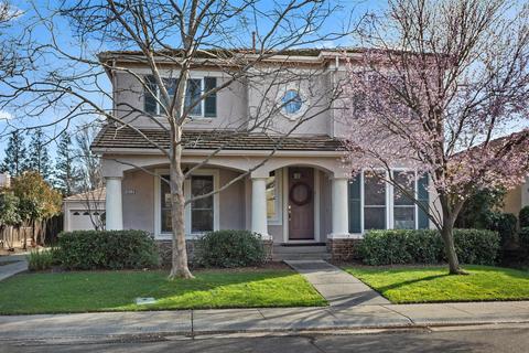 1512 Navajo St, Davis, CA 95616 photo 1