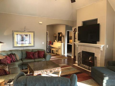 18591 E Almond Ct, Clements, CA 95227 photo 6